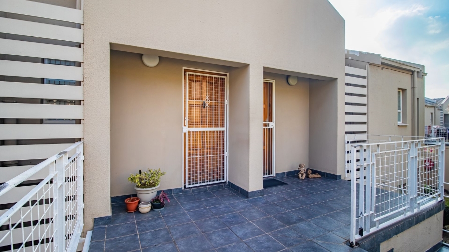 2 Bedroom Property for Sale in Bedford Gardens Gauteng