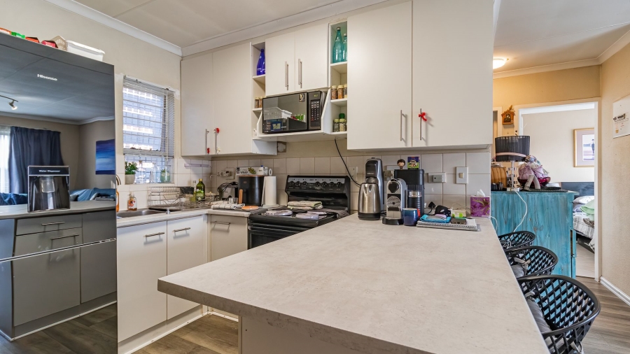 2 Bedroom Property for Sale in Bedford Gardens Gauteng