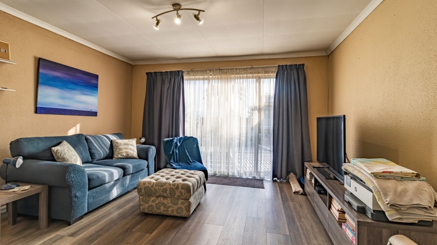 2 Bedroom Property for Sale in Bedford Gardens Gauteng