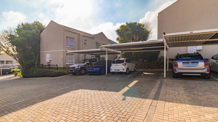 2 Bedroom Property for Sale in Bedford Gardens Gauteng