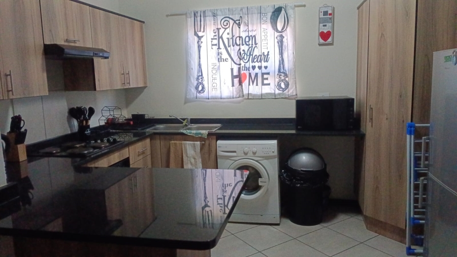 To Let 2 Bedroom Property for Rent in Brentwood Gauteng