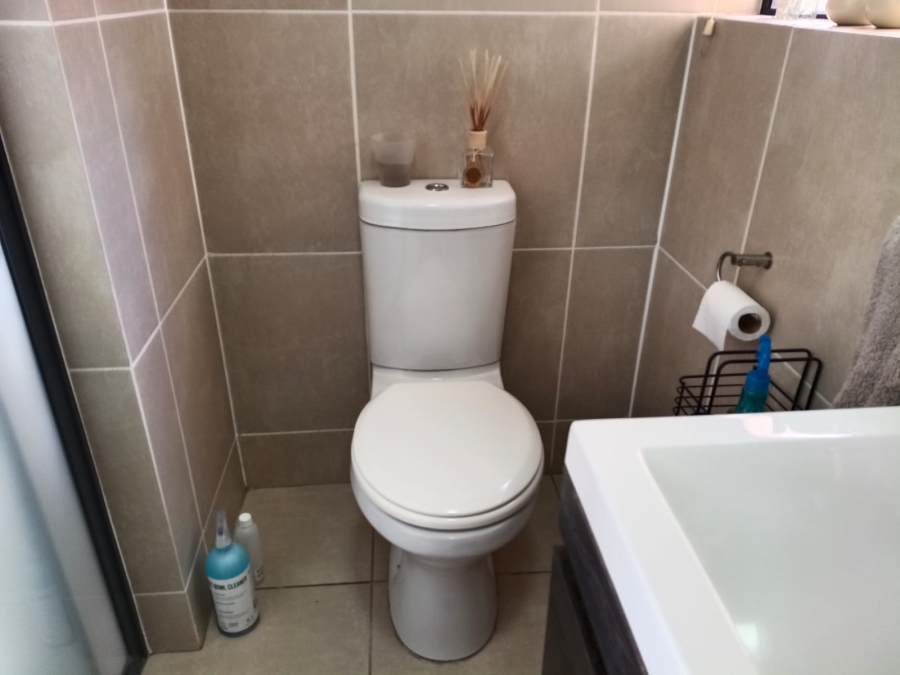 3 Bedroom Property for Sale in Greenstone Hill Gauteng