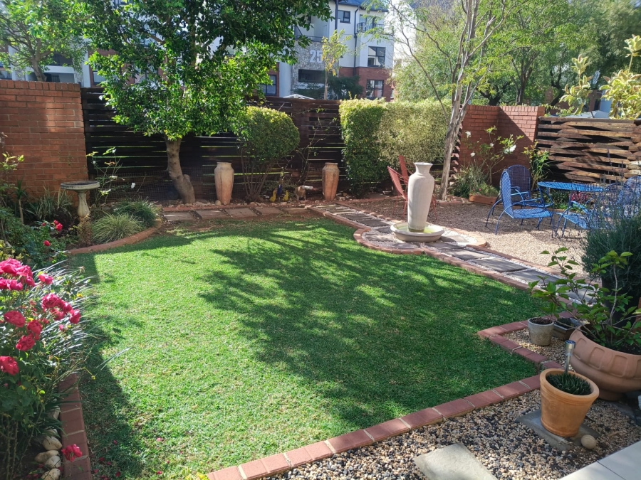 3 Bedroom Property for Sale in Greenstone Hill Gauteng