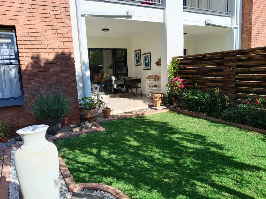 3 Bedroom Property for Sale in Greenstone Hill Gauteng