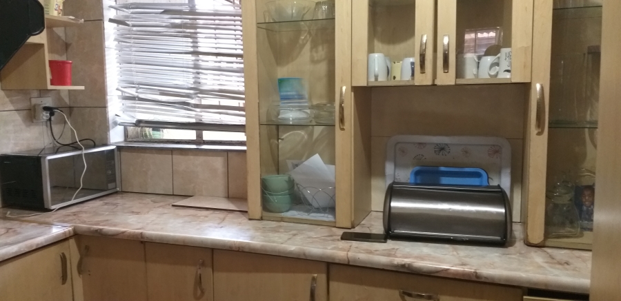 3 Bedroom Property for Sale in Daveyton Gauteng