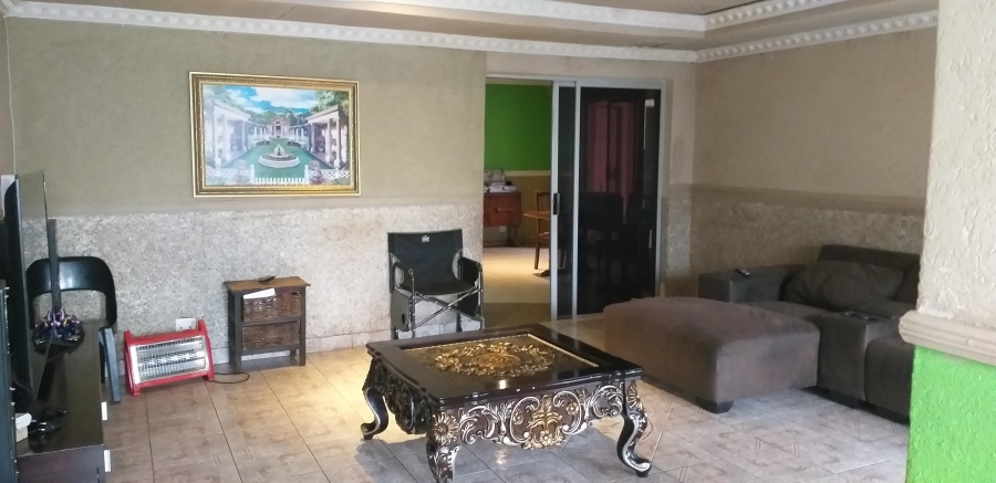 3 Bedroom Property for Sale in Daveyton Gauteng