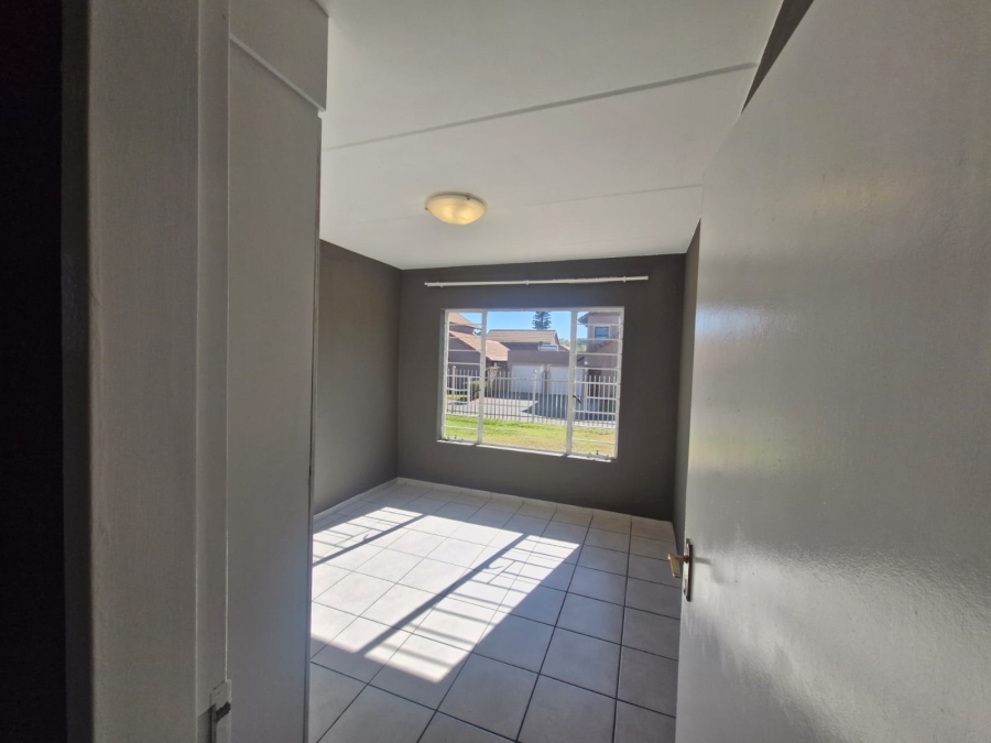 To Let 2 Bedroom Property for Rent in Danie Taljaard Park Gauteng