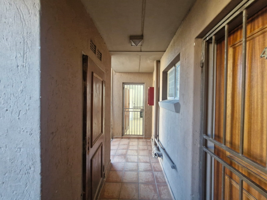 To Let 2 Bedroom Property for Rent in Danie Taljaard Park Gauteng