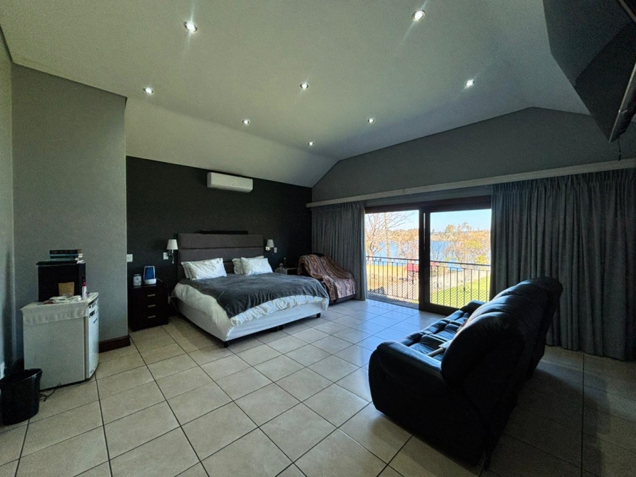 4 Bedroom Property for Sale in Kaalplaats West Gauteng