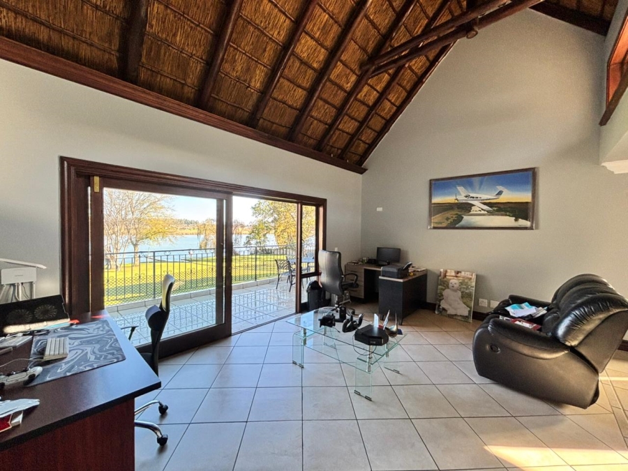 4 Bedroom Property for Sale in Kaalplaats West Gauteng