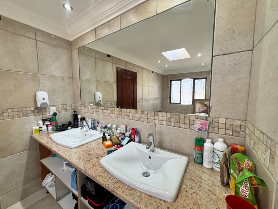 4 Bedroom Property for Sale in Kaalplaats West Gauteng