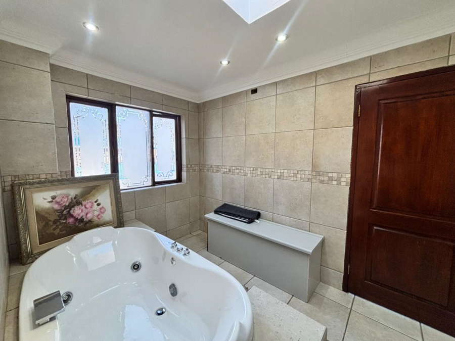 4 Bedroom Property for Sale in Kaalplaats West Gauteng