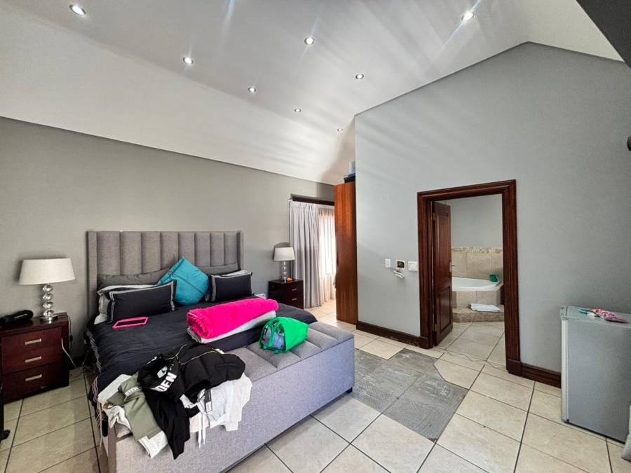 4 Bedroom Property for Sale in Kaalplaats West Gauteng