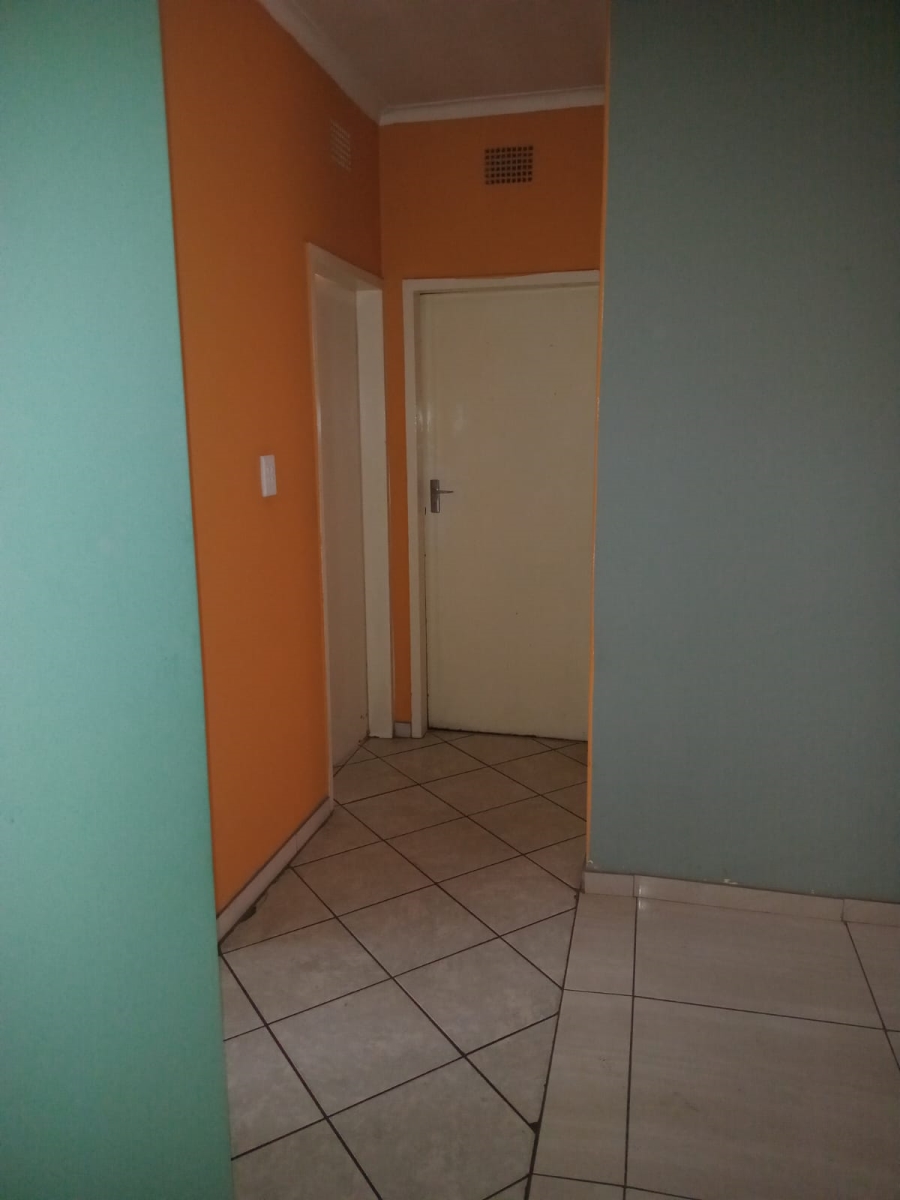 2 Bedroom Property for Sale in Vanderbijlpark CW 3 Gauteng
