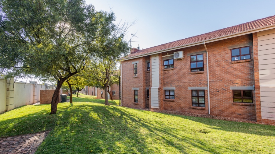 3 Bedroom Property for Sale in Amorosa Gauteng