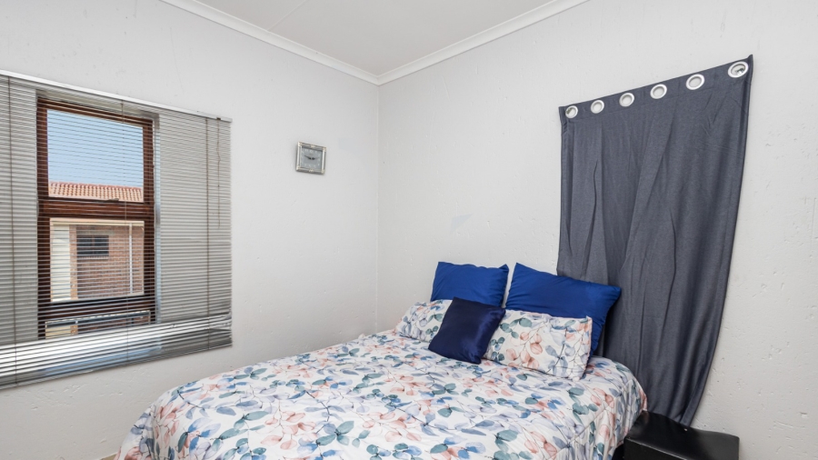 3 Bedroom Property for Sale in Amorosa Gauteng