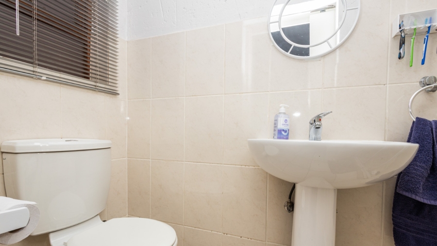3 Bedroom Property for Sale in Amorosa Gauteng
