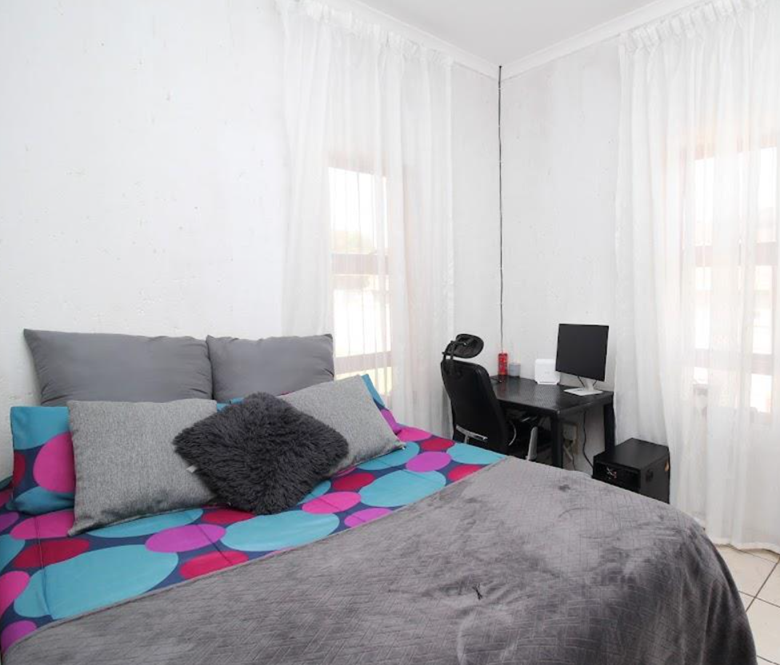 3 Bedroom Property for Sale in Amorosa Gauteng