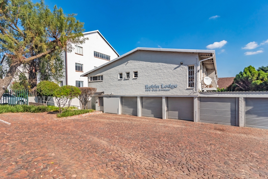 3 Bedroom Property for Sale in Robindale Gauteng