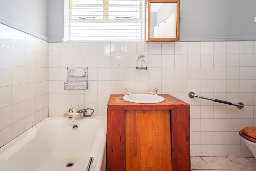 3 Bedroom Property for Sale in Robindale Gauteng