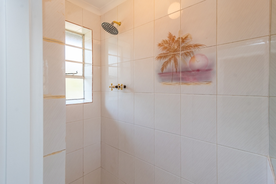 3 Bedroom Property for Sale in Robindale Gauteng