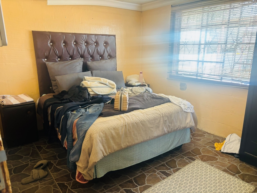 2 Bedroom Property for Sale in Tsakane Gauteng