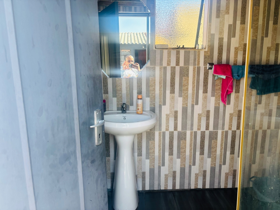 2 Bedroom Property for Sale in Tsakane Gauteng
