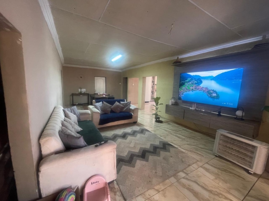 4 Bedroom Property for Sale in Riverpark Gauteng