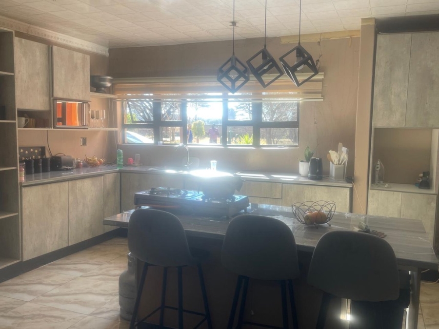 4 Bedroom Property for Sale in Riverpark Gauteng