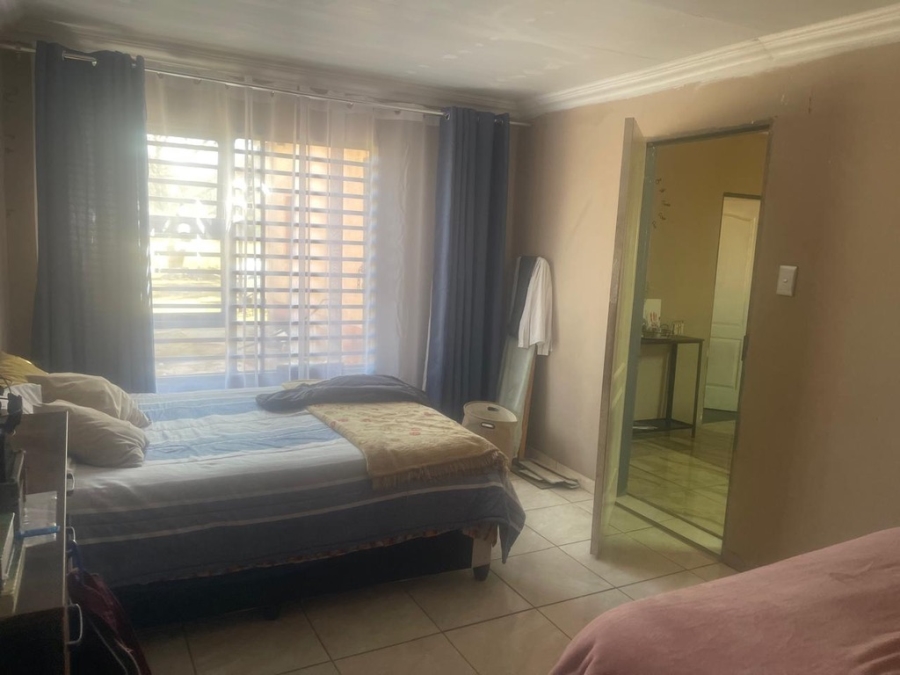 4 Bedroom Property for Sale in Riverpark Gauteng