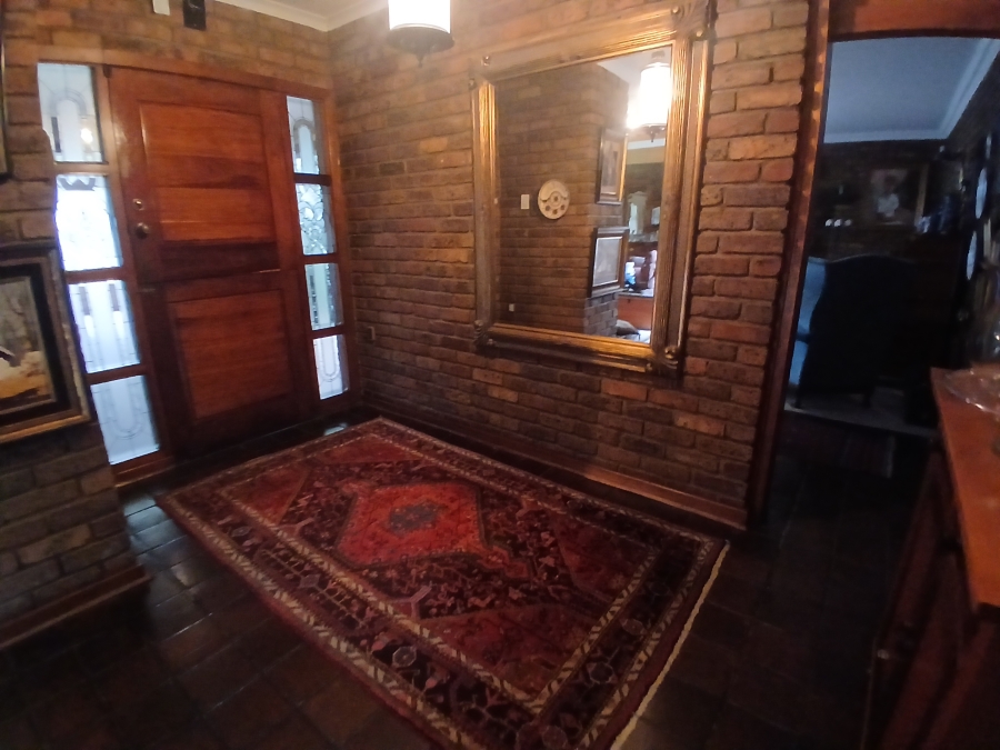 3 Bedroom Property for Sale in Dunnottar Gauteng