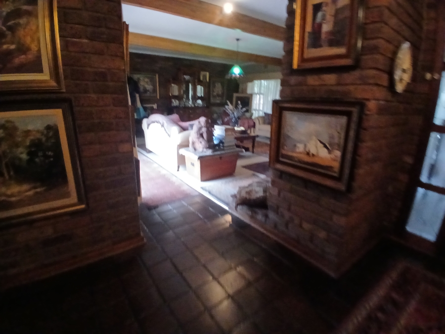 3 Bedroom Property for Sale in Dunnottar Gauteng