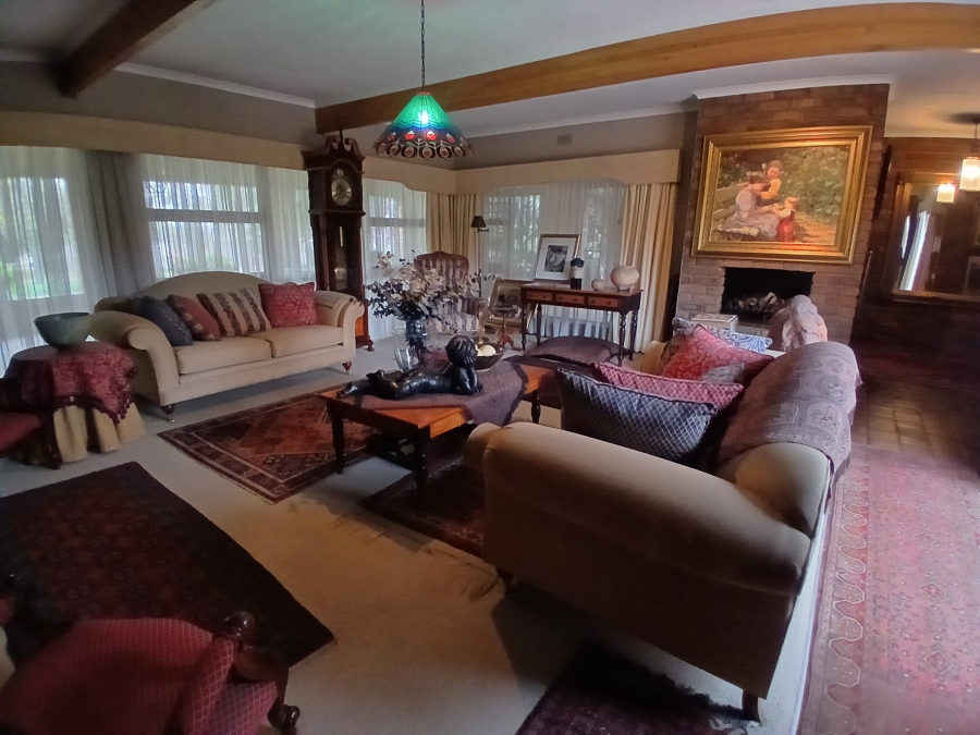 3 Bedroom Property for Sale in Dunnottar Gauteng