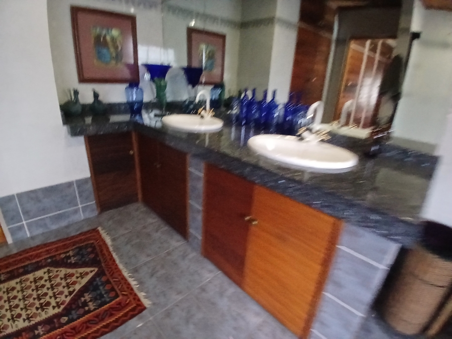 3 Bedroom Property for Sale in Dunnottar Gauteng