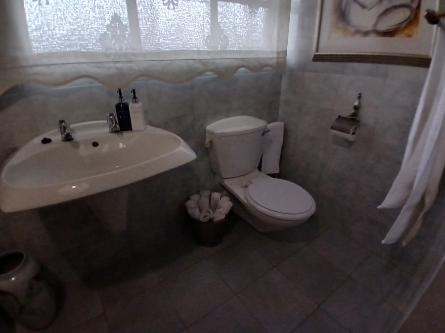 3 Bedroom Property for Sale in Dunnottar Gauteng