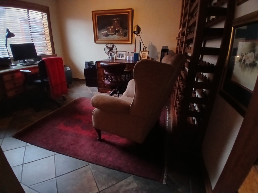 3 Bedroom Property for Sale in Dunnottar Gauteng