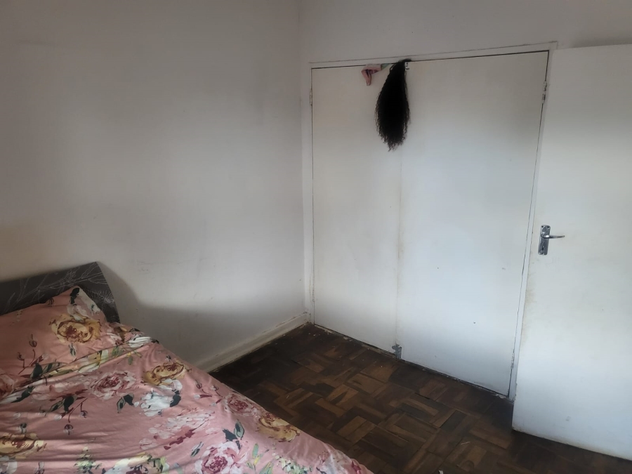 2 Bedroom Property for Sale in Berea Gauteng