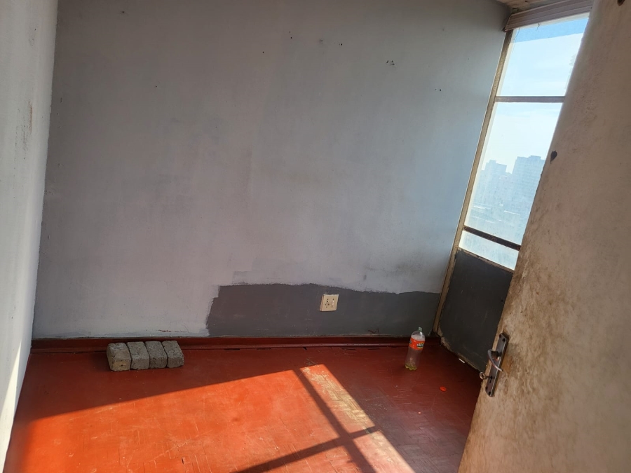 2 Bedroom Property for Sale in Berea Gauteng