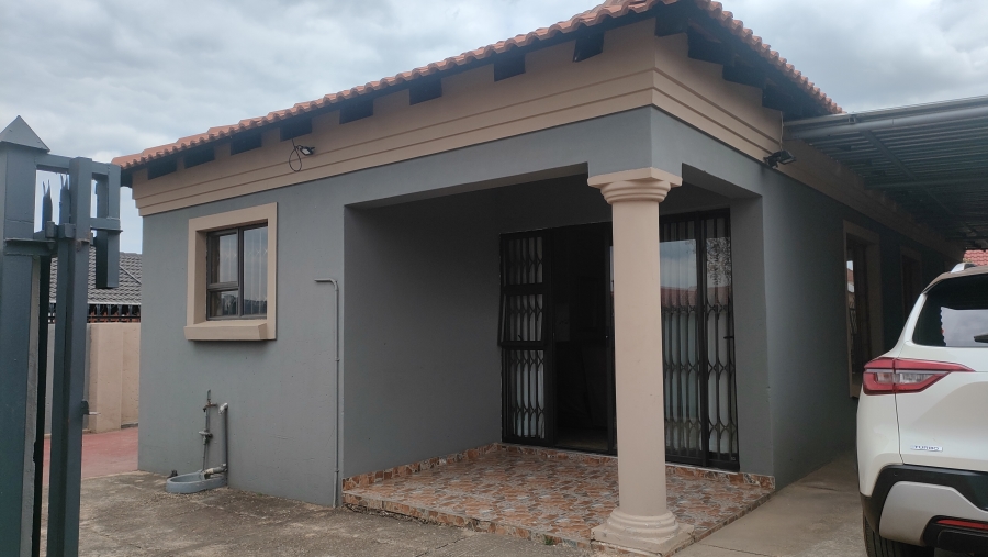 3 Bedroom Property for Sale in Philip Nel Park Gauteng