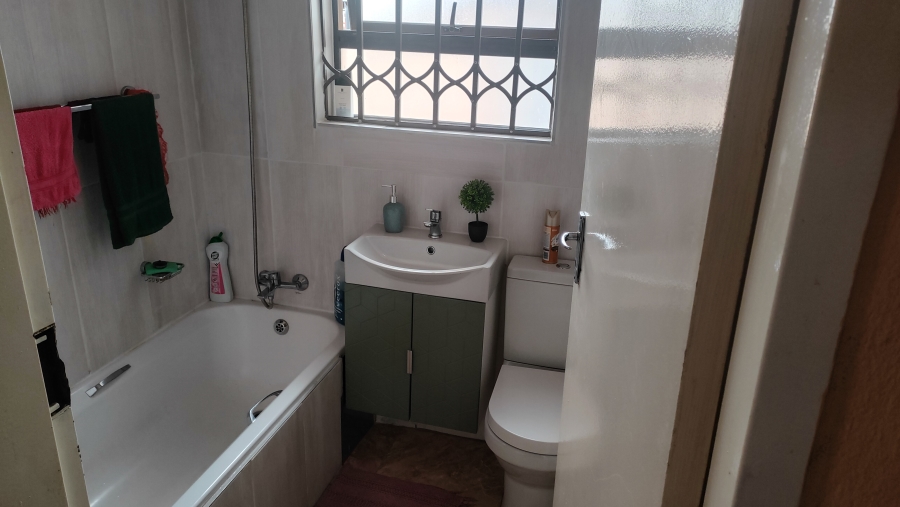 3 Bedroom Property for Sale in Philip Nel Park Gauteng