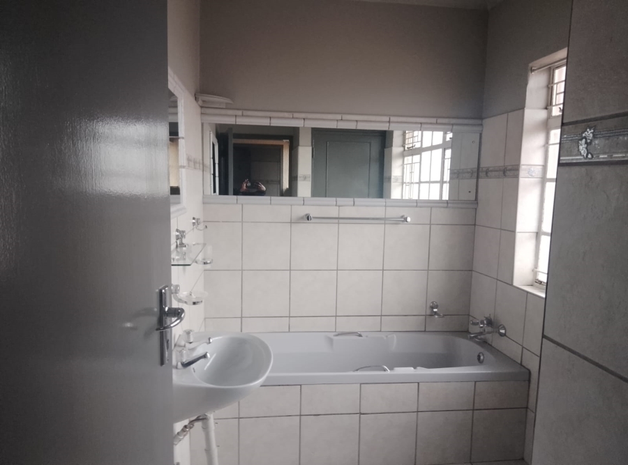 3 Bedroom Property for Sale in Springs Central Gauteng