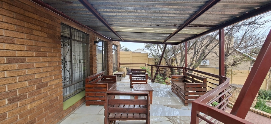 3 Bedroom Property for Sale in Kenmare Gauteng