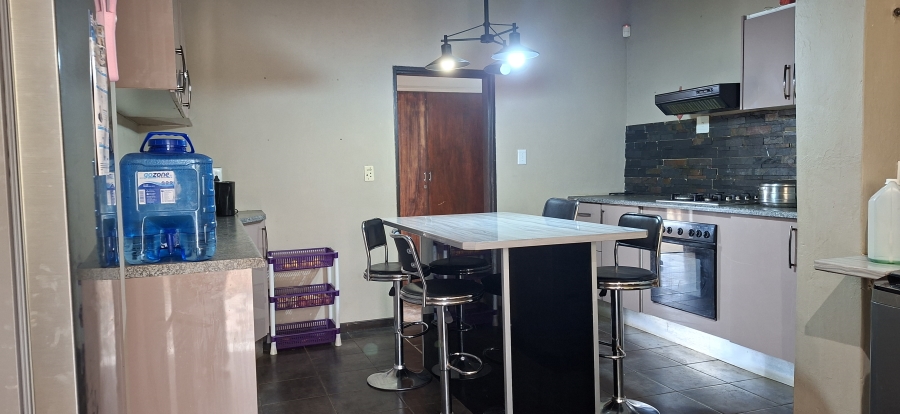 3 Bedroom Property for Sale in Kenmare Gauteng