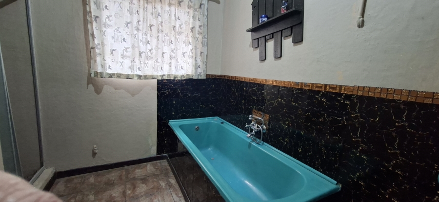 3 Bedroom Property for Sale in Kenmare Gauteng