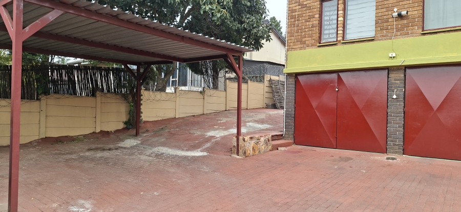 3 Bedroom Property for Sale in Kenmare Gauteng