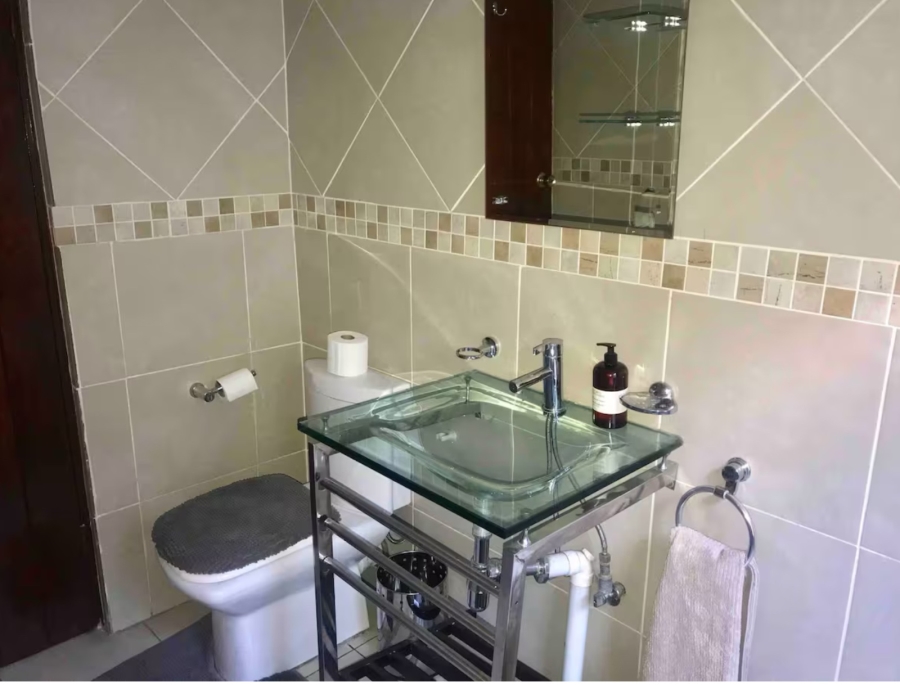 To Let 4 Bedroom Property for Rent in Sandton Central Gauteng