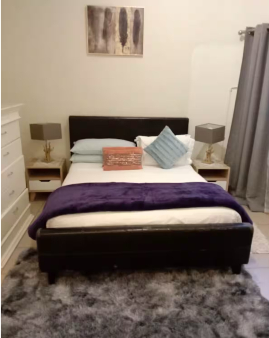 To Let 4 Bedroom Property for Rent in Sandton Central Gauteng