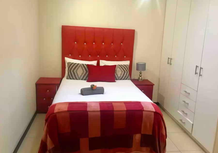 To Let 1 Bedroom Property for Rent in Sandton Central Gauteng