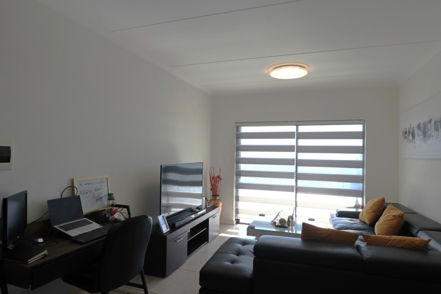 2 Bedroom Property for Sale in North Riding Gauteng