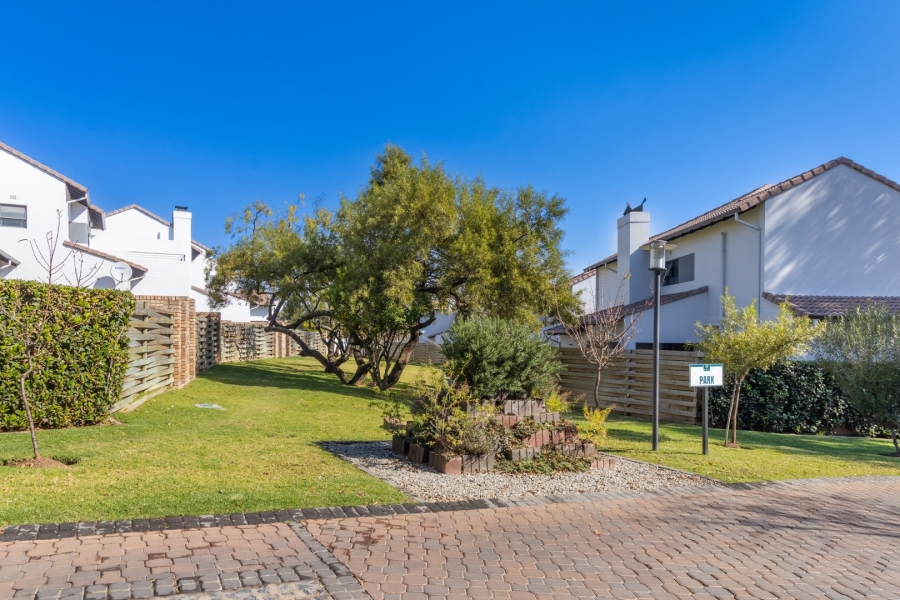 3 Bedroom Property for Sale in North Riding Gauteng
